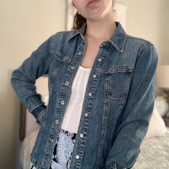 Tommy Hilfiger Jean Jacket 🍃 - Picture 3 of 7